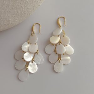 Elegant Acrylic Shell Dangle Earrings with Golden Hooks - Perfect for Beach Vacations, Weddings, Parties, and Everyday Wear - Ideal Gift for Friends and Mother'S Day, Beach Accessories|Elegant Earrings|Acrylic Earrings